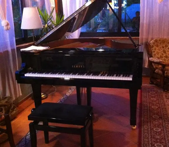 Agriturismo Ca Lunati Kır Evi *